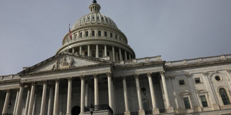 El gobierno federal de EEUU no cerrará el viernes