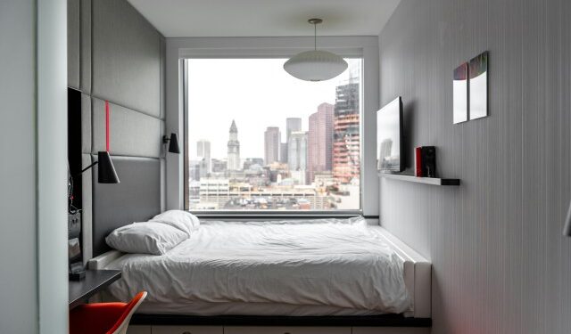 Por qué no debes hacer la cama después de levantarte, según expertos