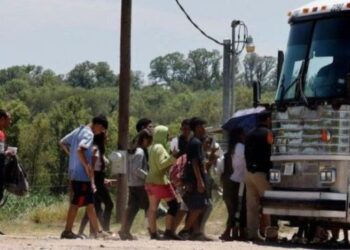 Migrante venezolana narró el intento de secuestro en un autobús en México (VIDEOS)