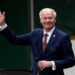 Exgobernador de Arkansas, Asa Hutchinson, abandona candidatura presidencial tras caucus de Iowa