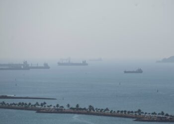 Administradores del Canal de Panamá anticipan fuertes pérdidas económicas por la escasez de agua