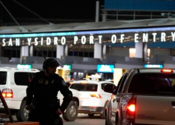 EEUU reanudará operaciones migratorias en importantes puntos de la frontera con México