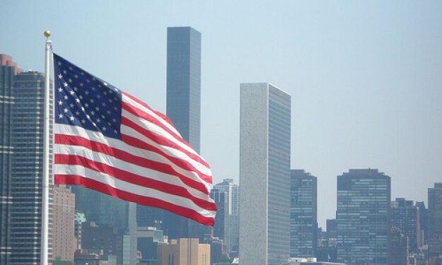 EEUU: Cómo aplicar por una beca de 30 mil dólares para estudiar en 2024