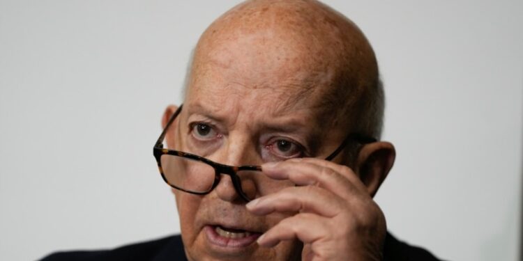 Gobierno de Colombia anuncia que extenderá por seis meses el cese al fuego con el ELN