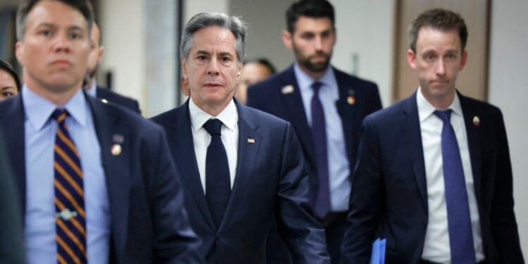 Blinken en Israel en medio de la presión para contener la guerra de Gaza