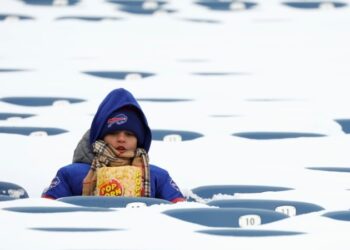 Buena parte de Estados Unidos sigue bajo temperaturas peligrosamente bajas