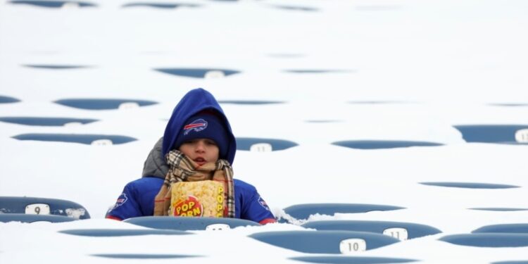 Buena parte de Estados Unidos sigue bajo temperaturas peligrosamente bajas