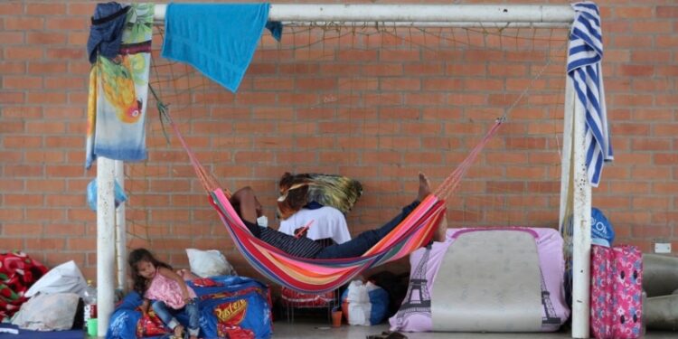 Alerta en Colombia por el aumento del desplazamiento humano de comunidades de la costa pacífica