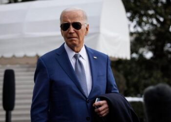 Biden anunció que EEUU seguirá bombardeando a los hutíes