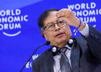 Colombia pedirá investigación en EEUU por incidente con familia de Petro