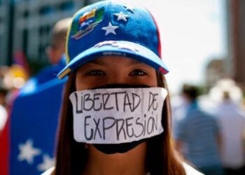 En diciembre, Espacio Público registró 32 violaciones a la libertad de expresión en Venezuela