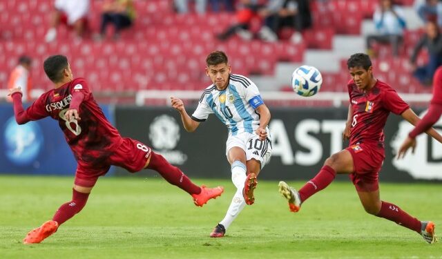 El Diablito Echeverri, la nueva perla del fútbol argentino dirá presente en el Preolímpico de Venezuela