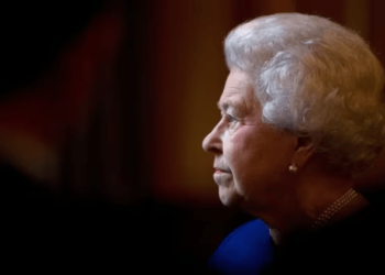 Las dos cartas que Isabel II escribió en su lecho de muerte: todos los detalles de sus últimos días