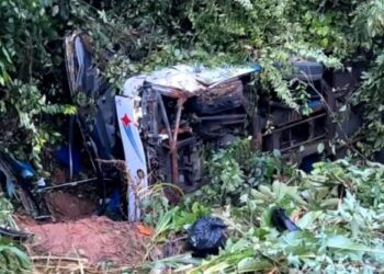 Accidente de autobús en Costa Rica deja 20 migrantes heridos cerca de la frontera con Nicaragua
