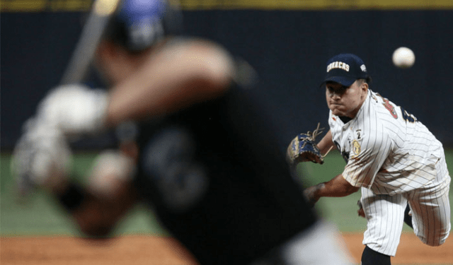 Rito Lugo se robó el show en blanqueo de Leones sobre Bravos