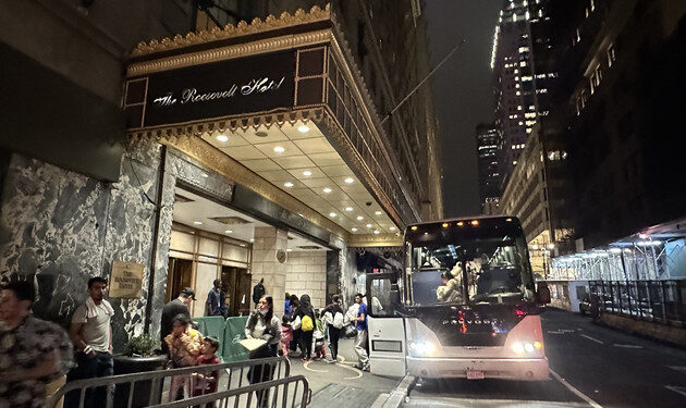 Nueva York demandó por millones de dólares a compañías que han transportado migrantes a la ciudad