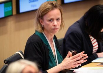 Hallaron 50 bolsas de cocaína en el despacho de la ministra regional belga de Educación