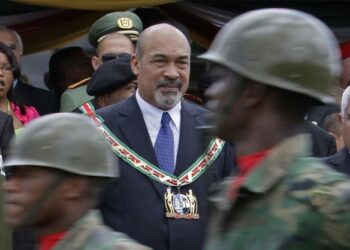 El exdictador de Surinam desaparece tras ser condenado por el asesinato de 15 opositores políticos