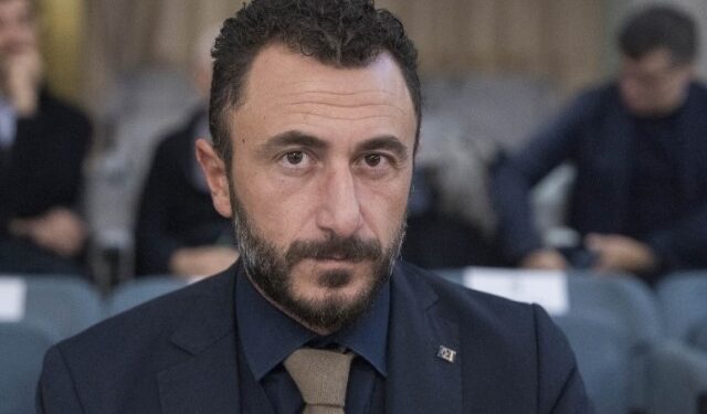 Diputado del partido de Meloni dio positivo a prueba de disparo tras herir a una persona