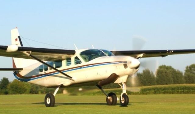 Dos muertos por el accidente de una avioneta que ha chocado contra un carro en Bélgica