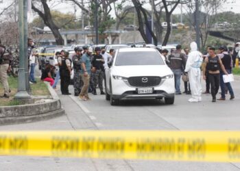 Gobierno de Ecuador rechazó asesinato del fiscal que investigaba asalto a una televisora