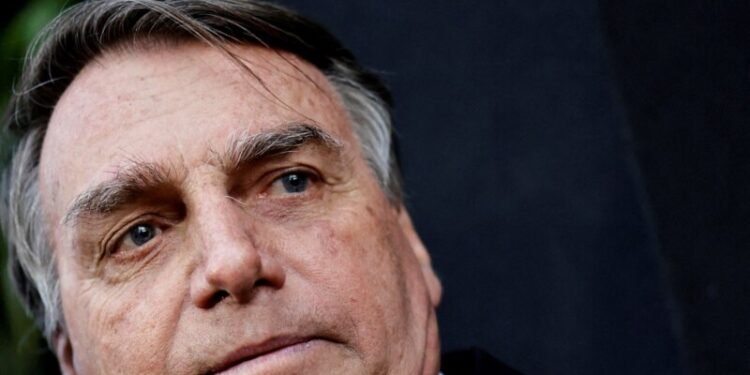 Miembros de la familia del expresidente Jair Bolsonaro son investigados