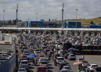 Cuáles son y cuándo se reanudan los cruces fronterizos entre México y EEUU