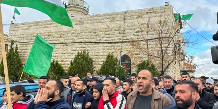 Muerte del líder adjunto de Hamás en Beirut aumenta riesgo de que se extienda la guerra de Gaza