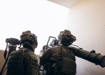 Israel: miles de soldados salen de Gaza