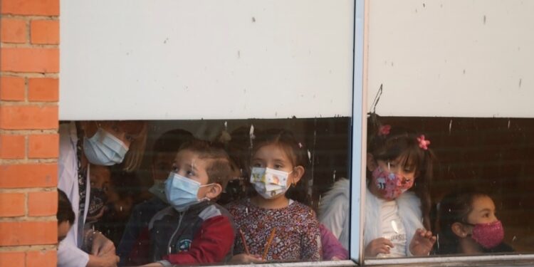 Aumento de casos de COVID-19 en Colombia: “No hay que alarmarse, pero tampoco relajarse”