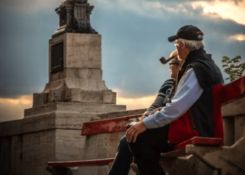 El “ghosting” siempre existió: Fueron novios, desapareció de su vida sin dejar rastro y hoy busca entender qué pasó