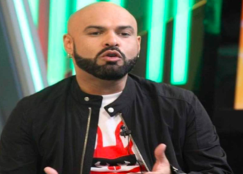 A Omar Enrique se le “aguó el guarapo” recordando el favor de Chávez que lo “dejó marcado” (VIDEO)