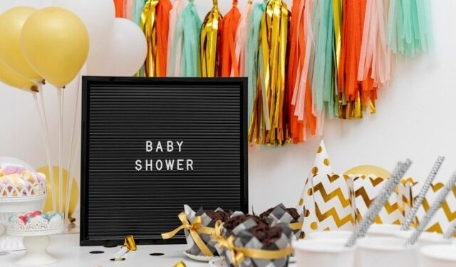Insólito: Organizó un baby shower para cinco mujeres que quedaron embarazadas por él