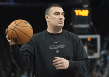 La NBA suspende el Warriors-Mavericks del viernes por la muerte de Dejan Milojevic