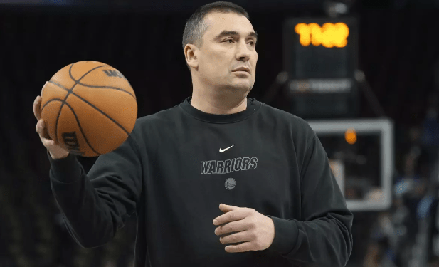 La NBA suspende el Warriors-Mavericks del viernes por la muerte de Dejan Milojevic