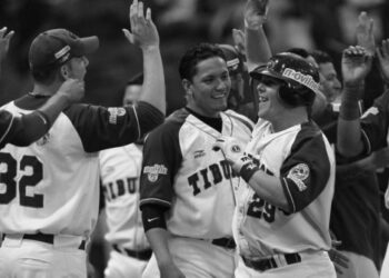 El Chigüire Bipolar: Han fallecido cristianamente todos los chistes sobre Los Tiburones de La Guaira