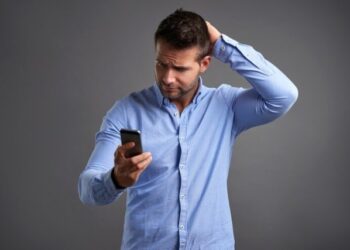 Le preguntó a su jefe cuánto le pagarían por cubrir dos horas extra y la respuesta indignó a todos