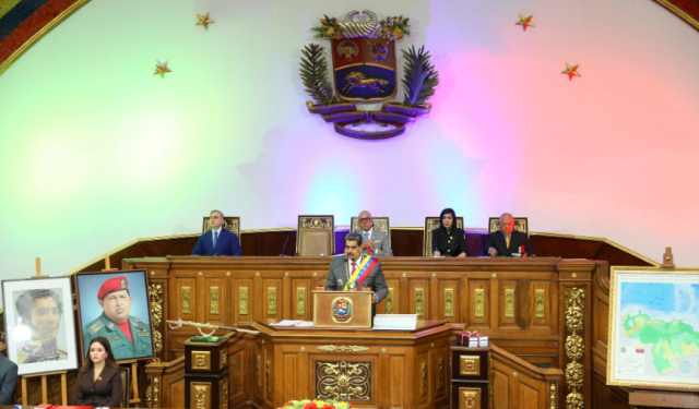 Maduro cede y admite que necesita de las empresas privadas para el resurgir de la economía venezolana