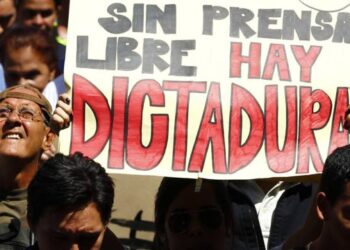 El impactante informe que revela los ataques contra periodistas en Venezuela