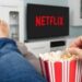 La miniserie de suspenso en Netflix que está ambientada en los 80 y es un viaje a la nostalgia