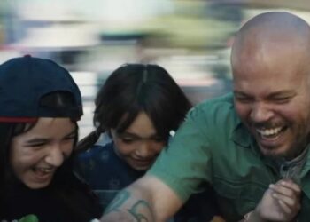 Residente sorprende como actor en Sundance y anuncia su debut como director