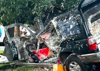 Robaron una camioneta de lujo, pero al escapar consiguieron la peor forma de morir (VIDEO)