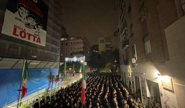 Polémica: El saludo fascista de una multitud en el corazón de Roma sacude a Italia (VIDEO)