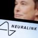 Elon Musk confirmó que Neuralink implantó un chip cerebral por primera vez en un ser humano