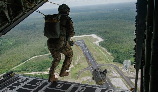 Guyana pide ayuda militar a Estados Unidos ante posible conflicto con Venezuela