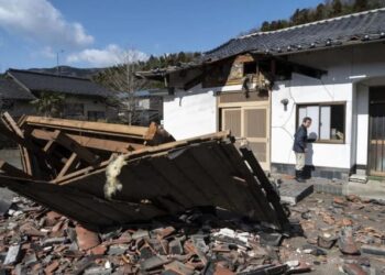 Japón reporta al menos 48 muertos debido al terremoto en su costa occidental