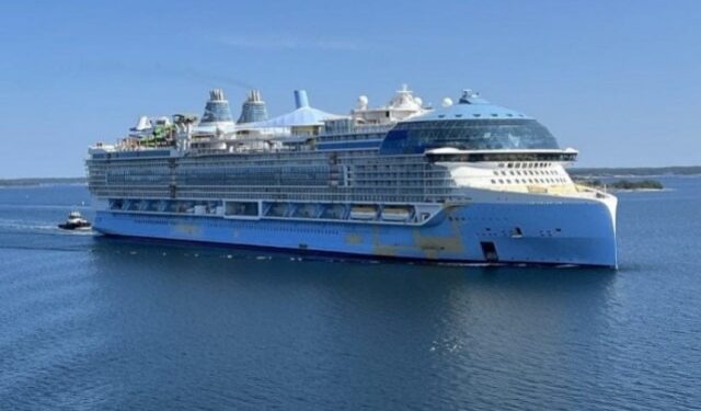 “Icon of the Seas”, el crucero más grande del mundo, llega a Miami (VIDEO)