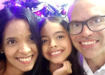Venezolana llegó Costa Rica con dos maletas y las muñecas de su hija, pero su vida dio un giro increíble