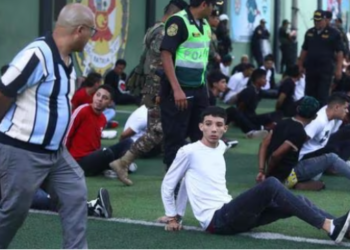 Policía de Perú detuvo a 22 personas, la mayoría venezolanos, por narcotráfico en discotecas