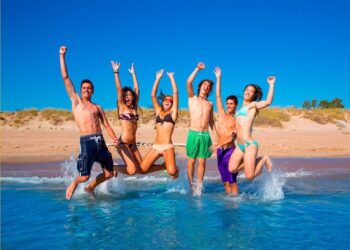 Buddymoon: la nueva tendencia de luna de miel con amigos